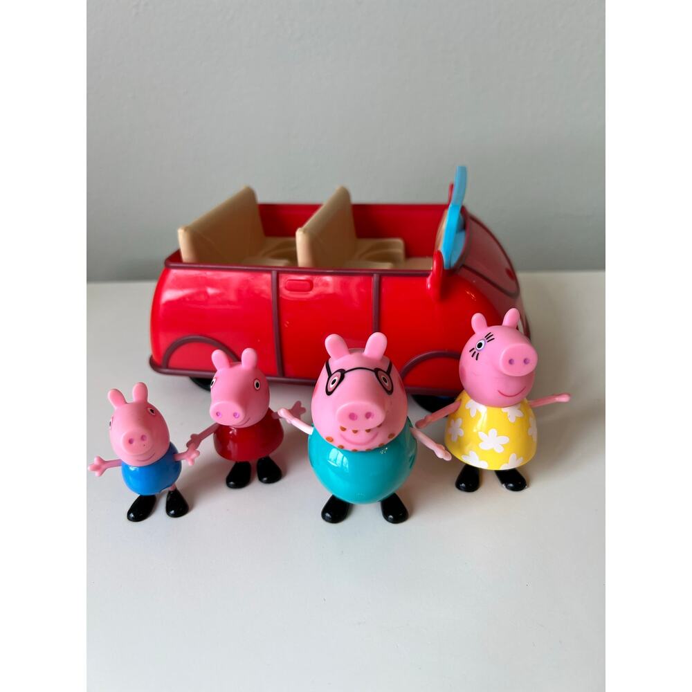 Peppa Pig Talking Red Family Car 2003 with Family Figures 5pc Sounds Works